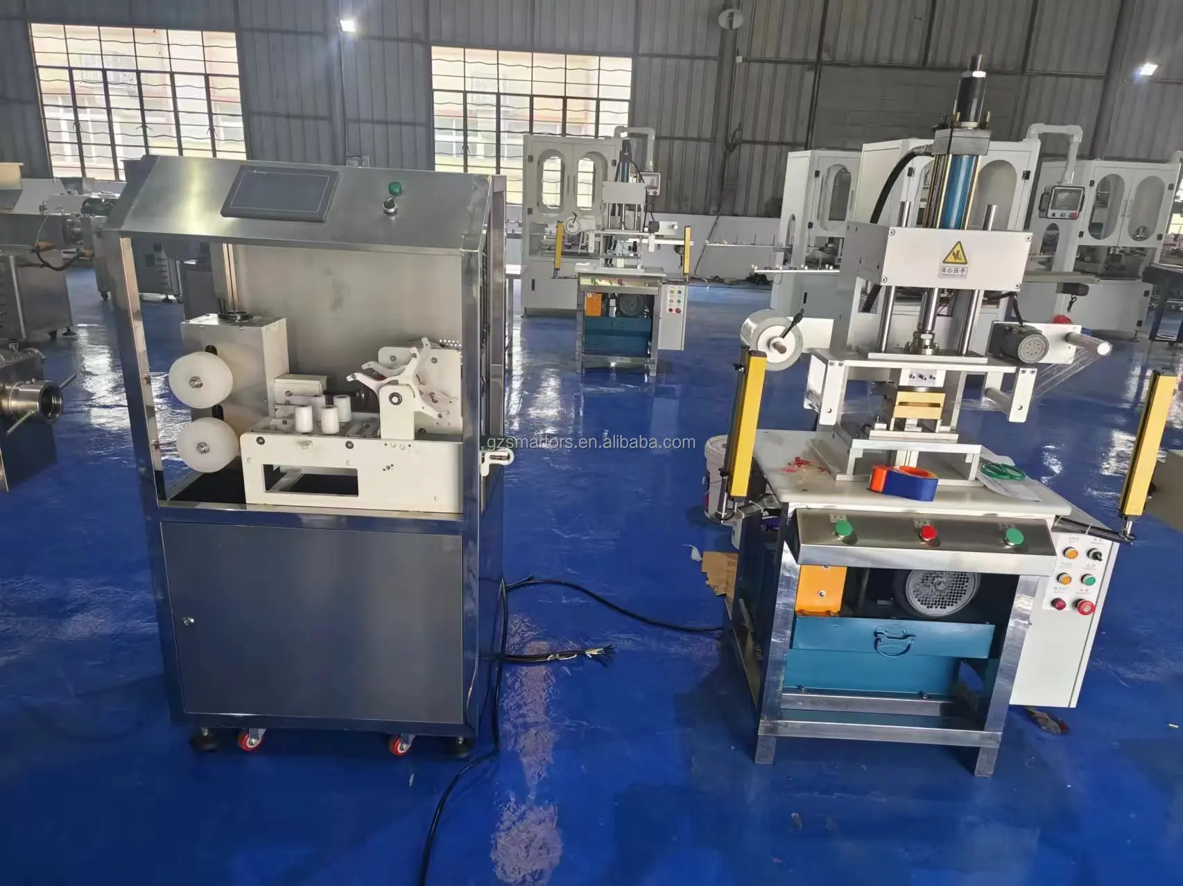 Fully automatic soap production line, from raw materials to final packaging, can make soap of various shapes, lengths and sizes