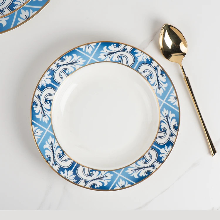 China Factory New Design 12 Inch clear Charger Plates Blue and White Plates Dishes