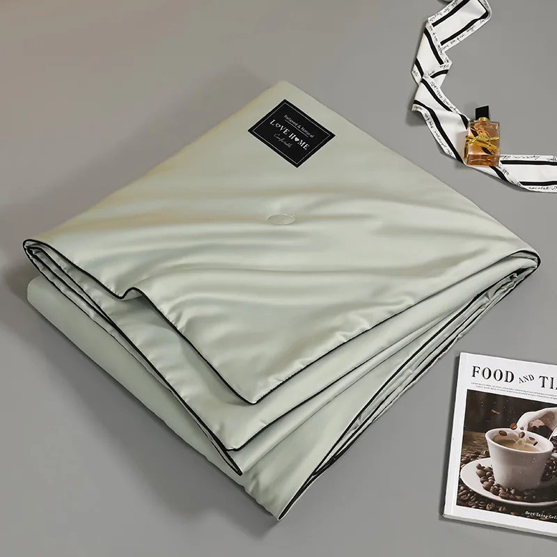 Fashion modern summer silk quilt solid color breathable polyester thin ice silk blanket duvet for home hotel