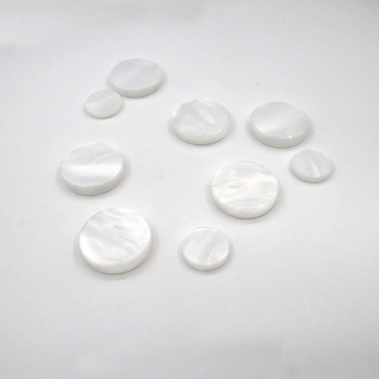 High Quality White Acrylic Backgammon checker Backgammon Chips