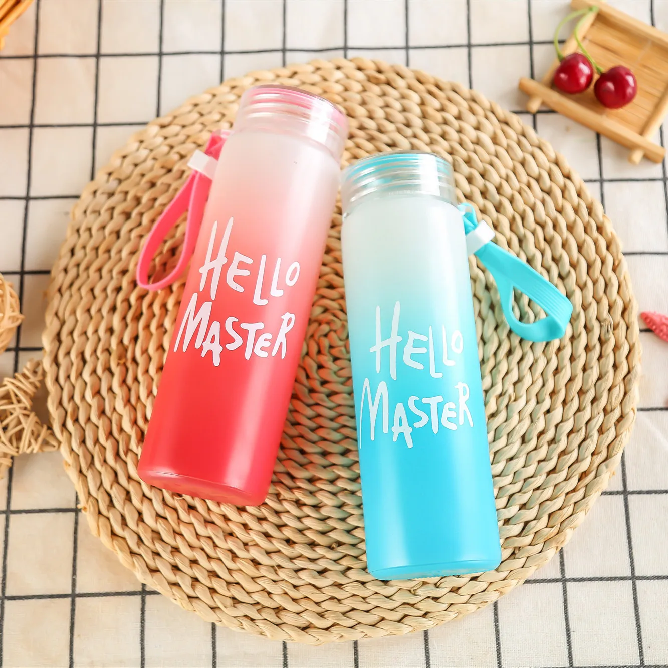 Factory wholesale direct selling New Eco-friendly Customize Travel Fruit Frosted Clear Juice Glass Drinking Water Bottles