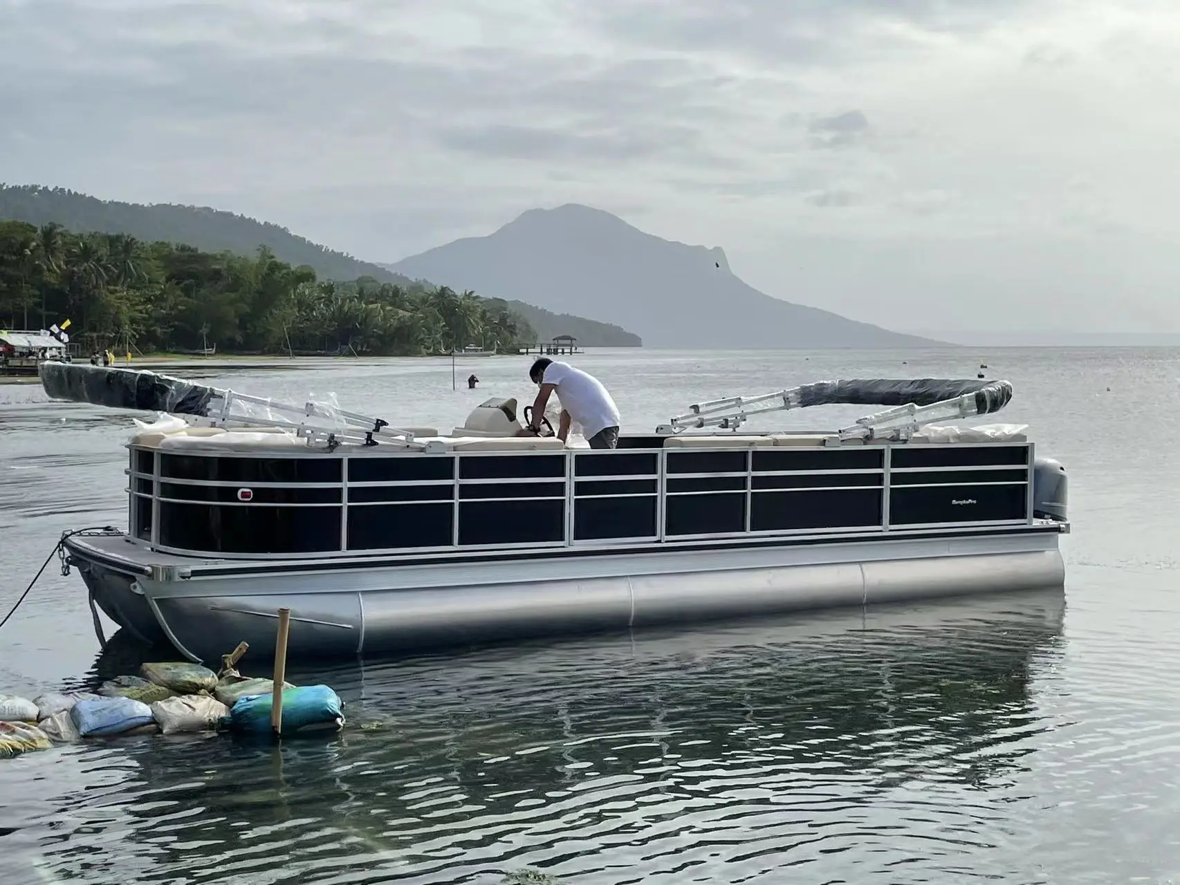 2022 style aluminum pontoon boat passenger ferry inshore lake and river 26ft