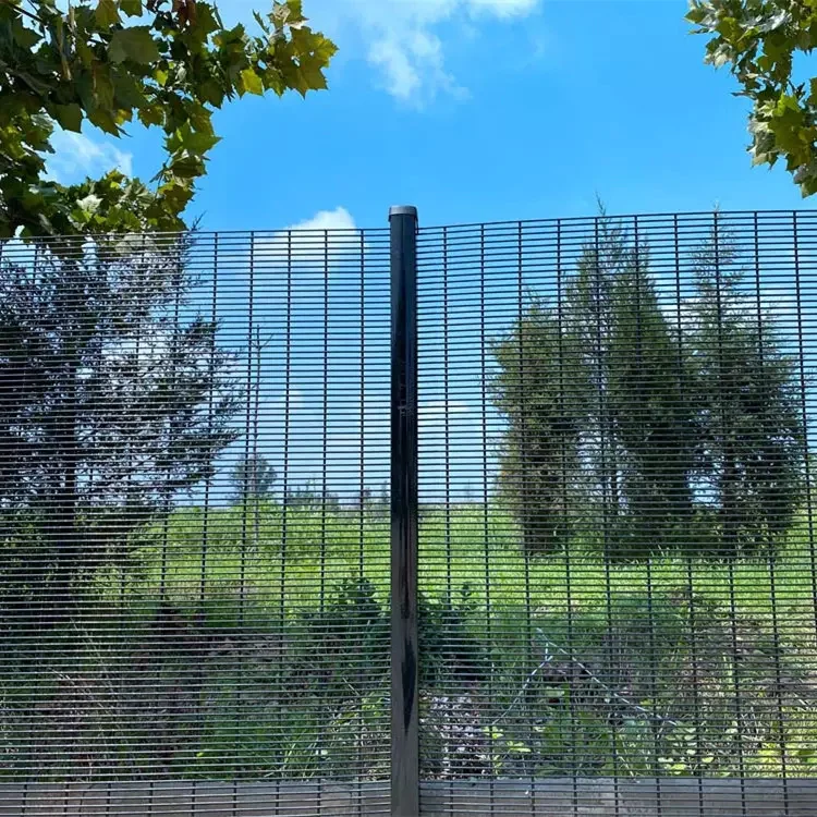 Cheap High Quality Metal Barbed Wire Mesh Anti Climb 358 Security Beta Fence For Railway Station