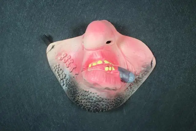 Wholesale Funny Half face horror mask  Half Face Mask / Bar Dance Party  Halloween Mask