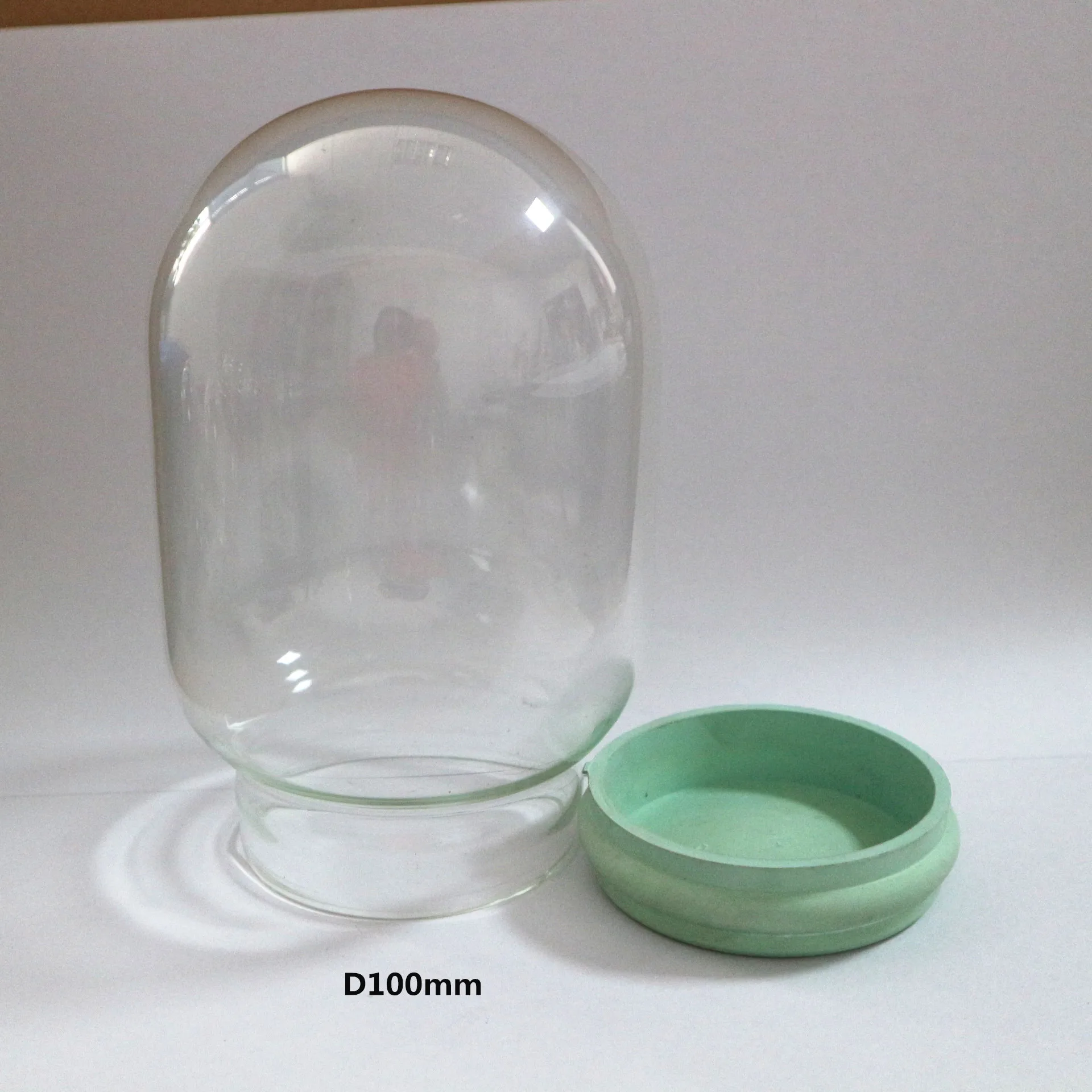 custom clear egg-shaped oval glass ball dome round white Christmas empty snow globe