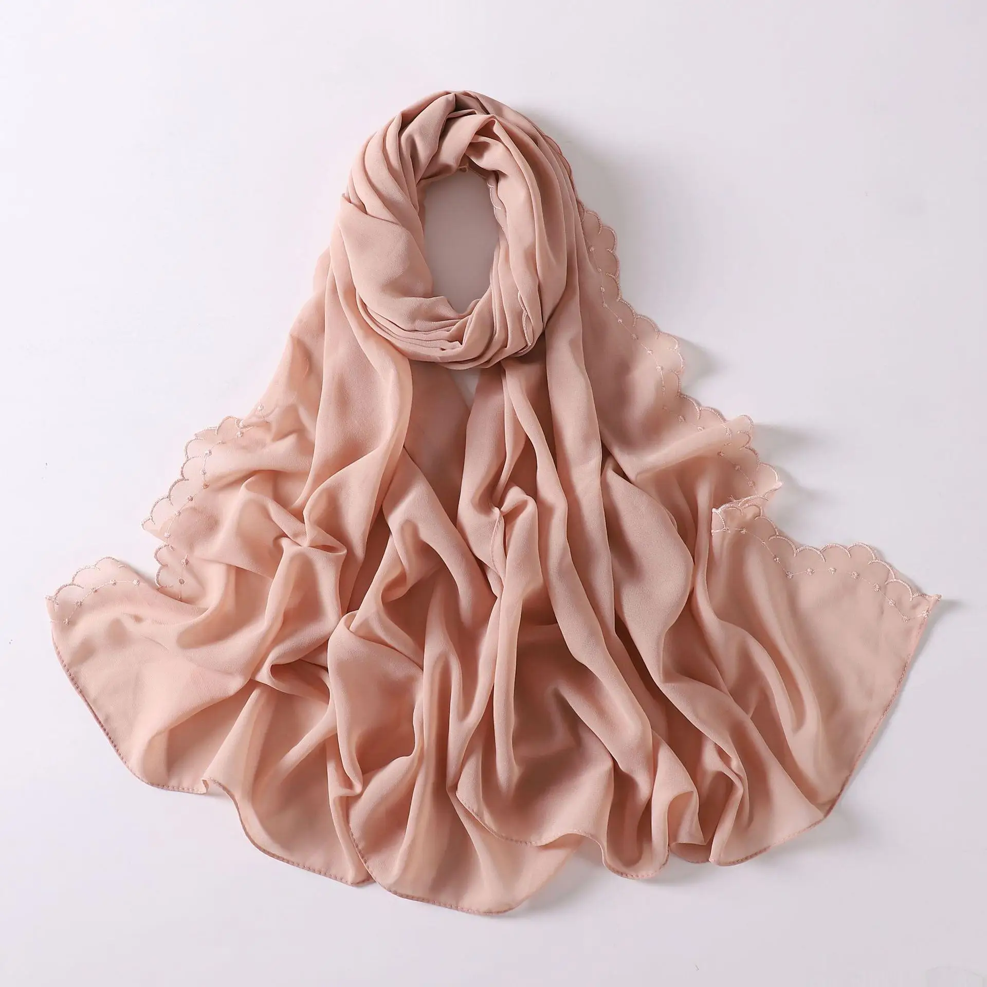 Hot Selling High Quality Solid Color Shawls Scarf Women Hijab Muslim With Tassels Chiffon Hijab Scarf