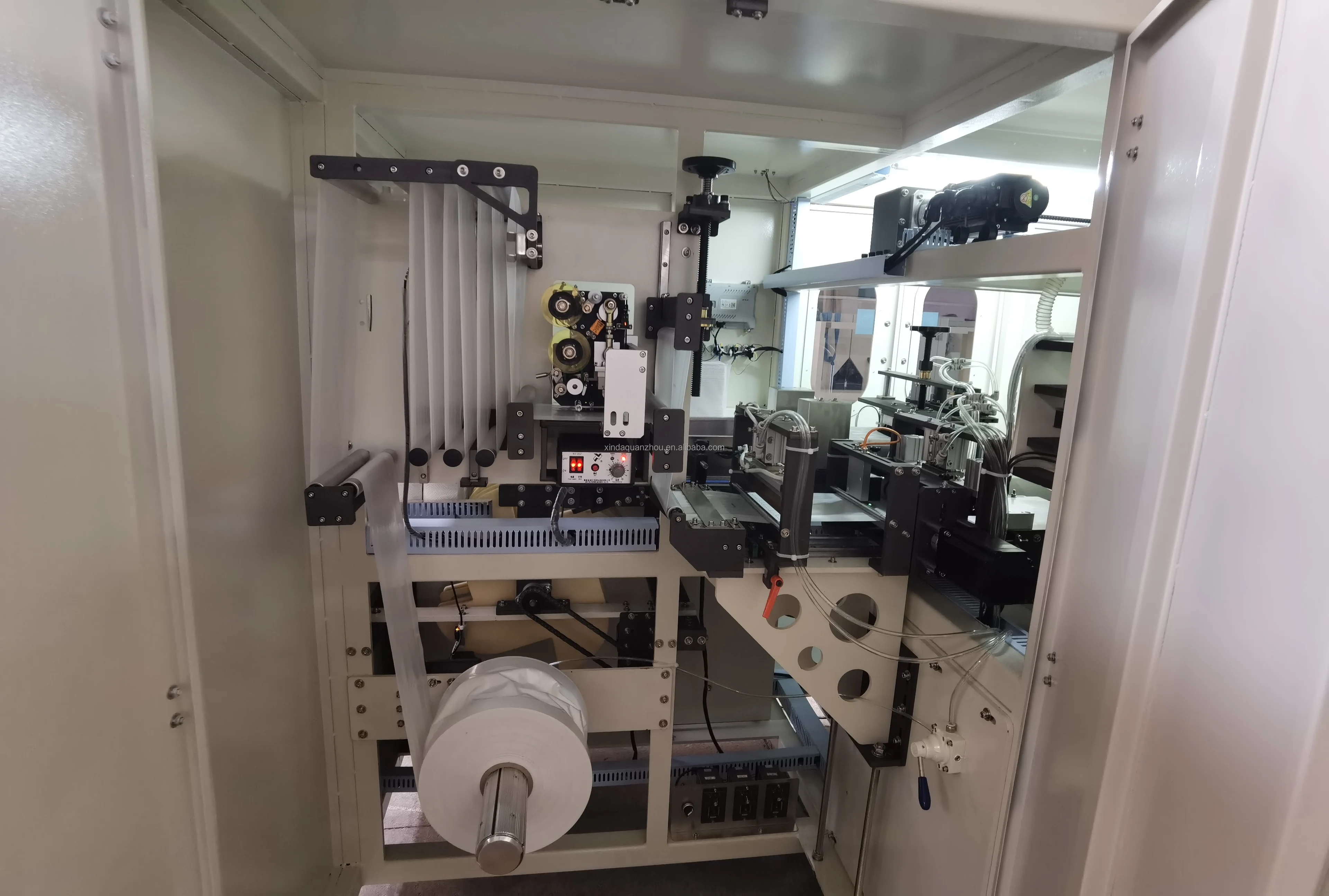 Automatic stacking transfering  Z Folding Hand Towel Tissue Machine line