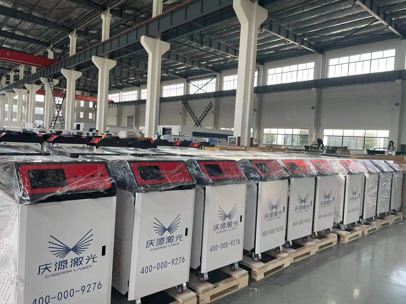 Best Price 4mm stainless steel aluminum handheld laser welding machine 1000w 1500w 2000w for metal