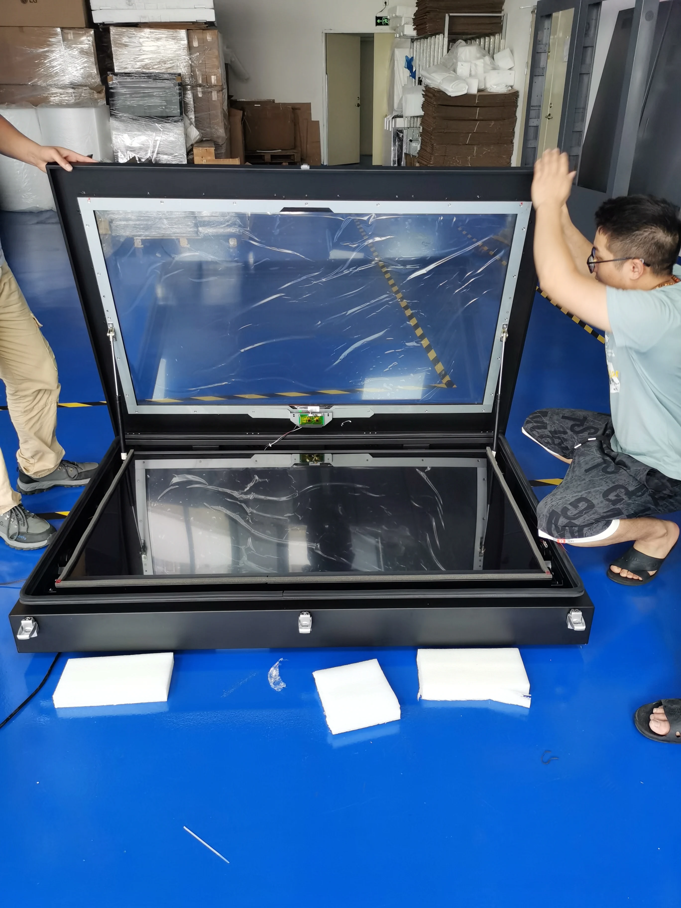 55 inch Wall Mount Outdoor AD Screen 3000nit max outstanding visibility Android display