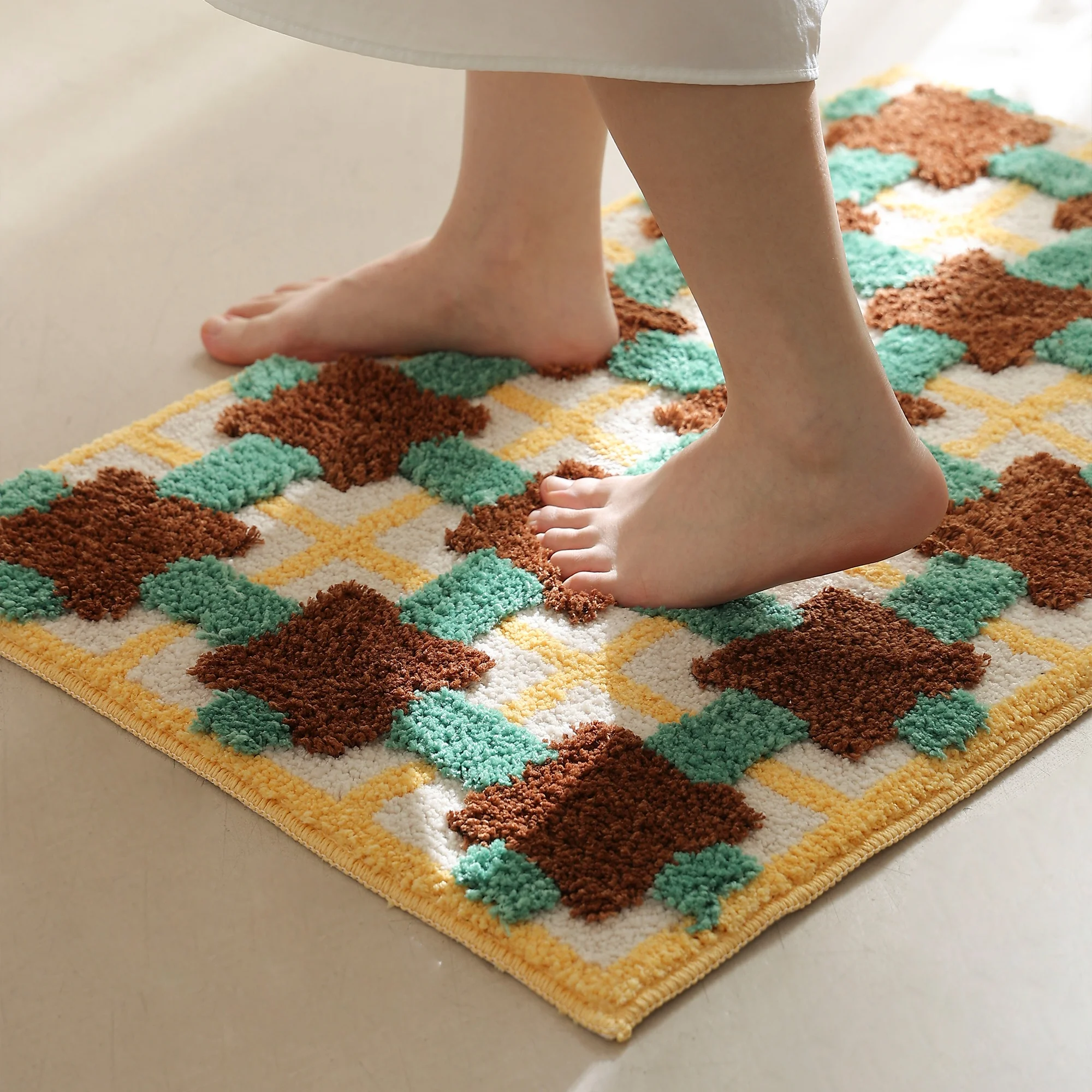 Vintage Checkered Bathroom Mat Microfiber Tufted Absorbent Bath Mat With TPR Non-slip Mat for Bath