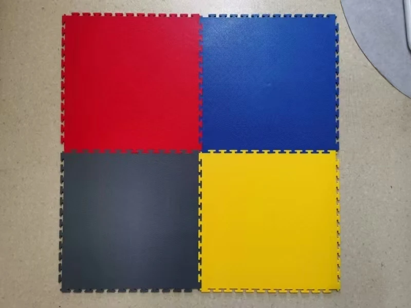 Interlock Garage Flooring Anti-slip PVC tiles for workshop car shop
