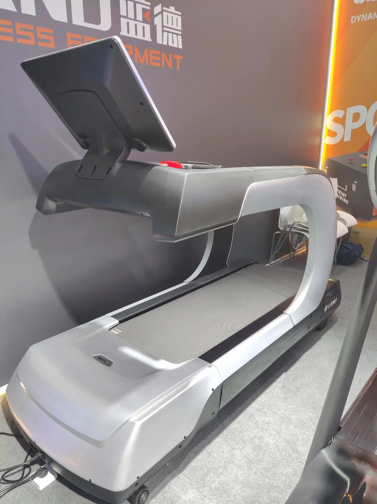 Cheap Exercise Running Machine Gym Equipment Fitness Motorized Professional Walking Electric Commercial Treadmills