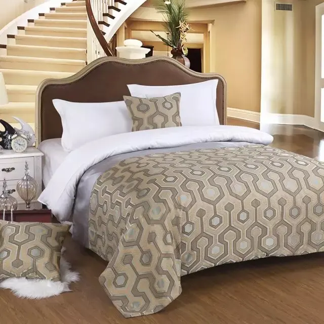 Reasonable price super soft wholesale clothing linen bed runner Bed Linen Wholesale