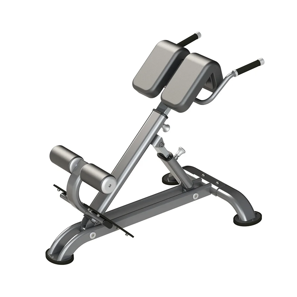 Производители предоставляют тренажерный зал, спортивный инвентарь под углом 45 градусов в нижней части спины для наращивания упражнений