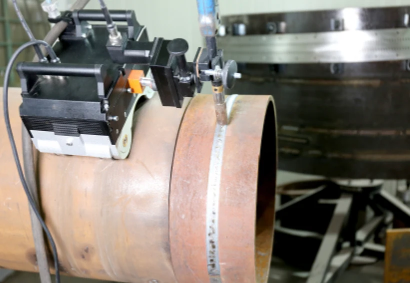 Swing type steel pipe automatic welding trolley equipment for large pipeline automatic welding trolley  CG2-11