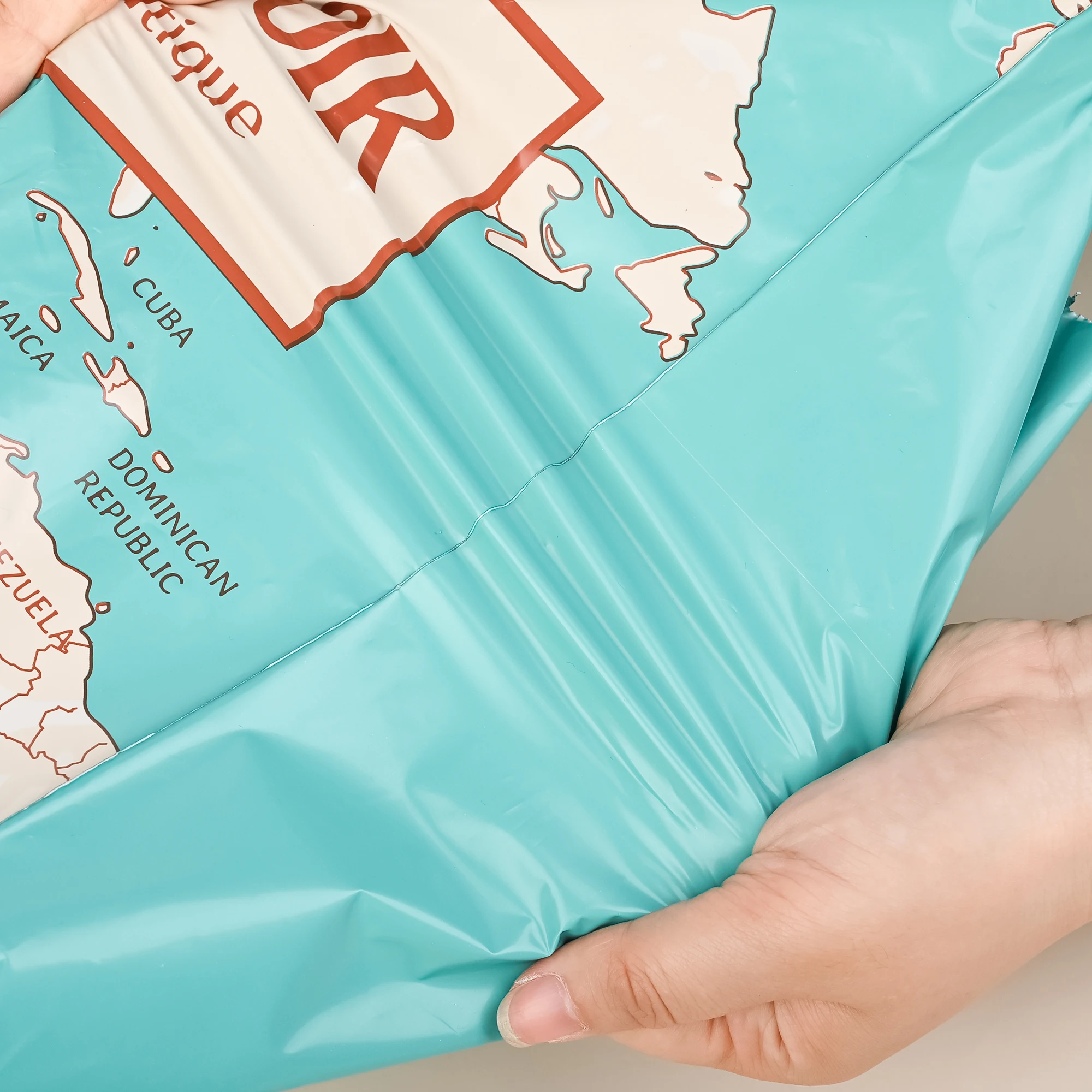 Custom cheap wholesale price logo shipping bag poly mailers plastic envelopes shipping bag wholesale price poly mailers