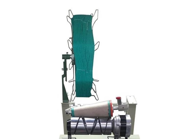 Hank setting for yarn rewinding machine