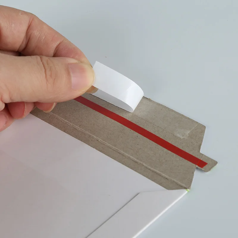 Wholesale recyclable cardboard mailer envelope invoice A4 contract packaging express paper shipping envelopes with tear tape