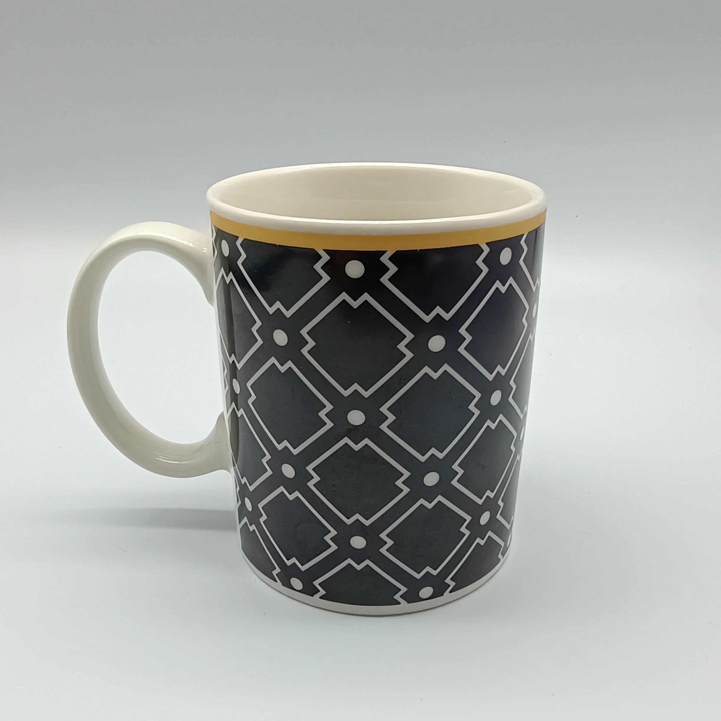 Cheap custom logo 11oz ceramic coffee Mug milk cup