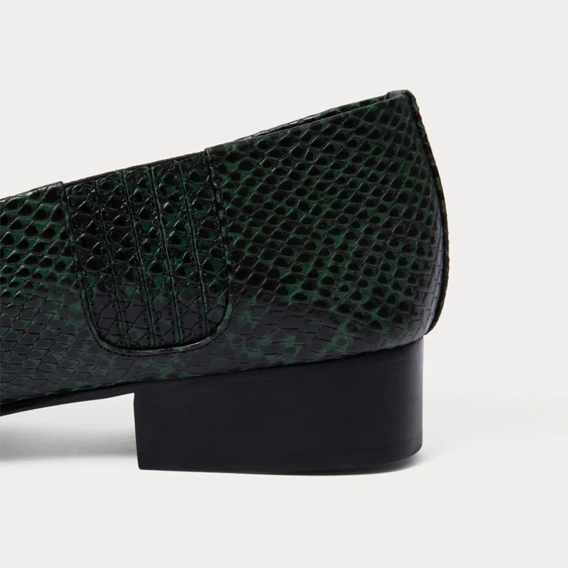 2024 Custom Genuine Leather Ladies Loafer Shoes Light Weight Hard-Wearing Snake Pattern Flat Heel Loafers for Autumn Season