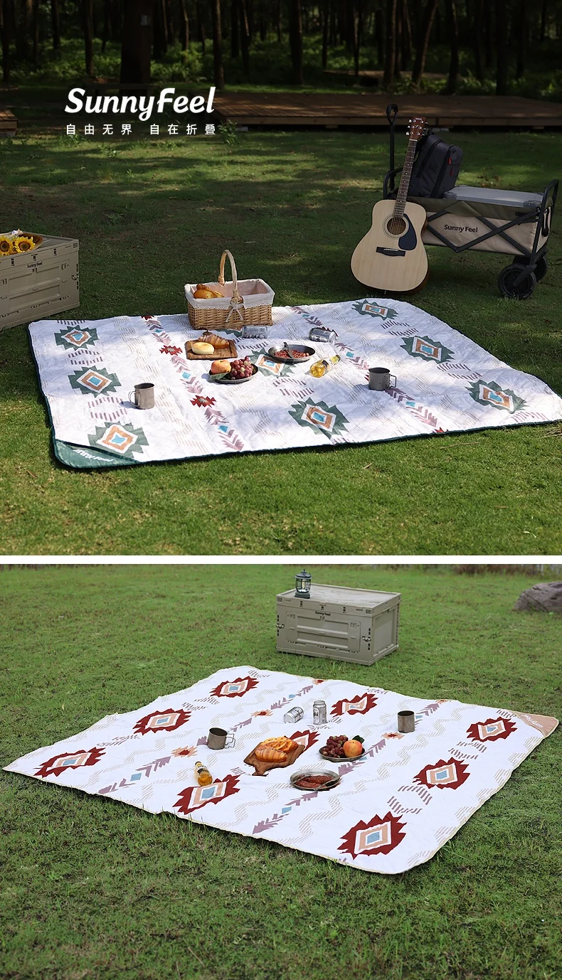 SunnyFeel Portable Extra Large Outdoor Picnic Blankets Machine Washable Waterproof Foldable Camping Picnic Mat