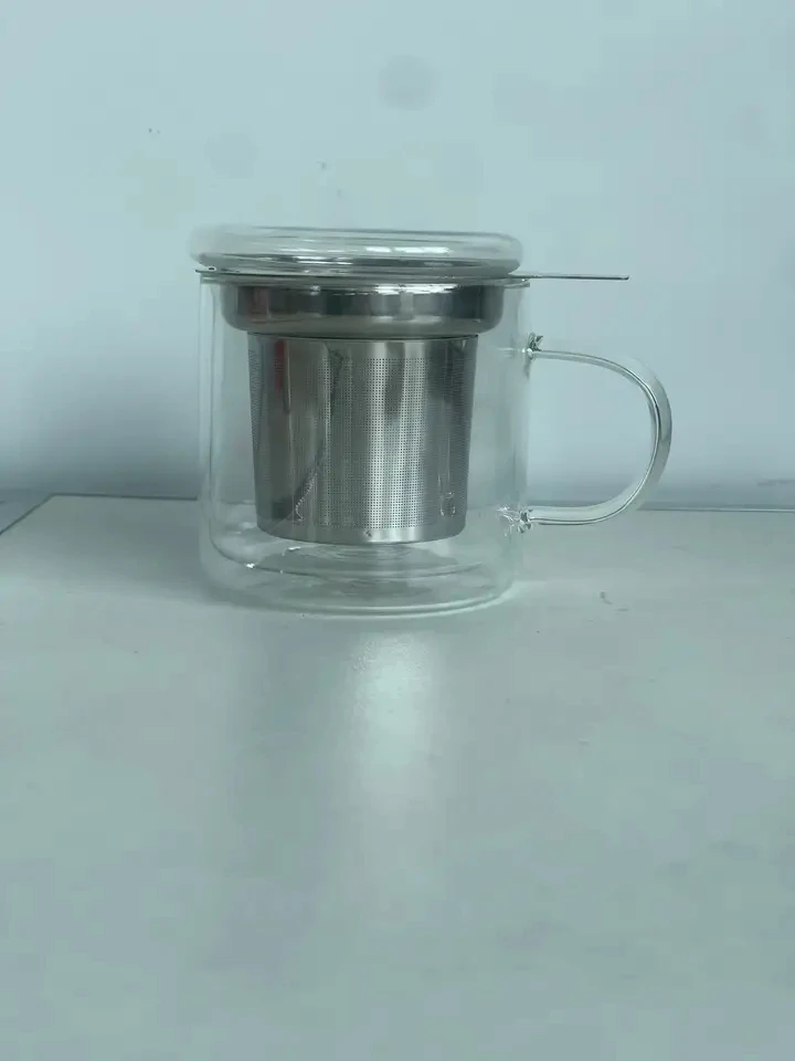 350ml Customized High Quality Handmade Blown Double Wall Glass Insulated Tumbler Glass Cup with Lid for Coffee Jiuce and Water