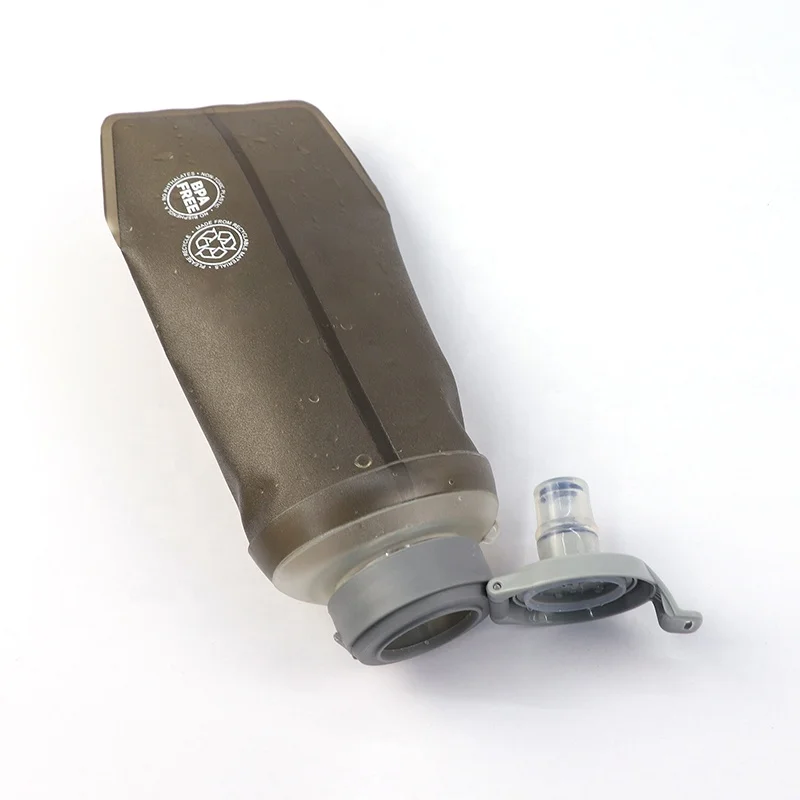 JIAYI Oem/Odm Collapsible Bottle Foldable 650ML 750ML Tpu Flip Cover Running Foldable Kettle Collapsible Soft Water Bottle