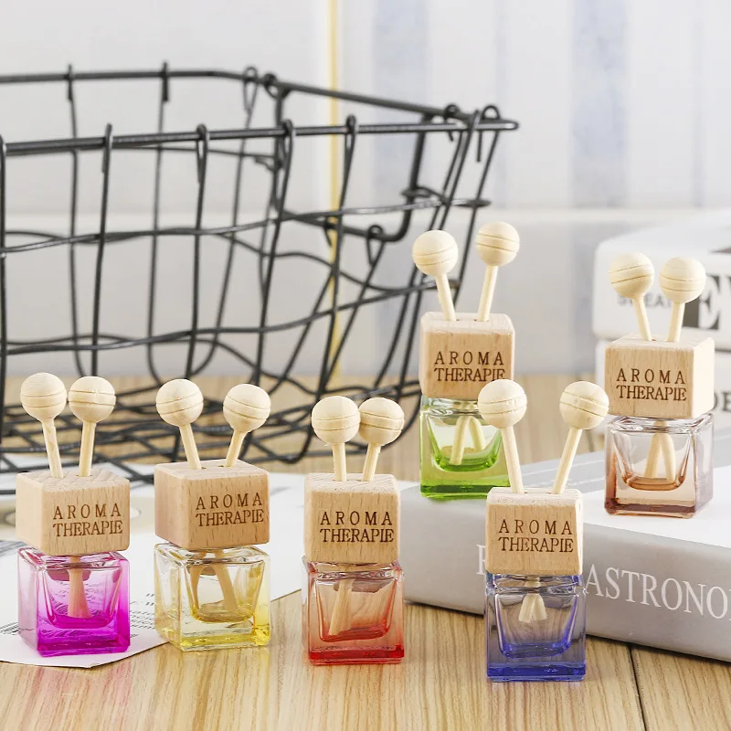 Wholesale Colorful Empty Square Wooden Cap Hanging Diffuser Bottle Empty Car Perfume Glass Bottle