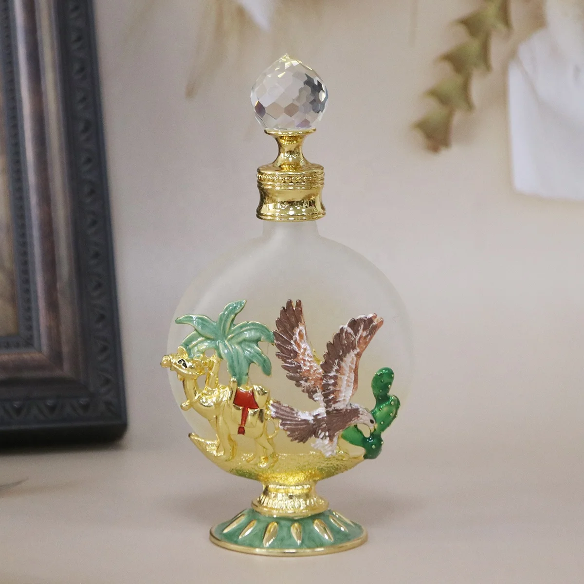 30ml Arab Dubai Patented Falcon Eagle Camel Metal Perfume Bottle Essential Oil Refillable Frosted Attar Bottles Wholesales#30225