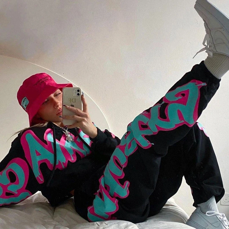 Customize Streetwear Hoodie Jogging Pants Set Fashion Fall 2022 Casual Letter Print Women Crop Top Tracksuit 2 Piece Set