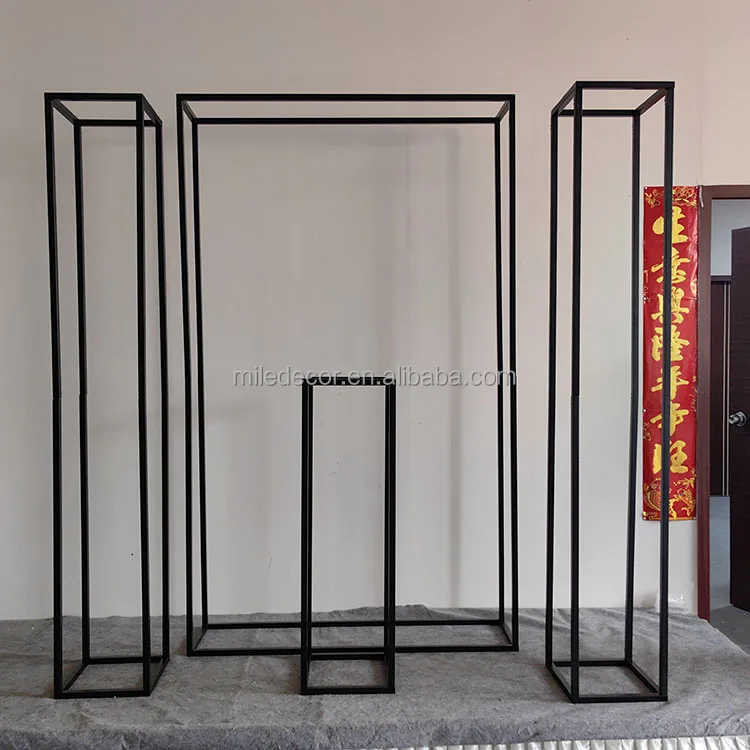Wholesale Luxury Golden Metal Flower Gate Backdrop For Wedding Outdoor Decoration Metal Frame Stand