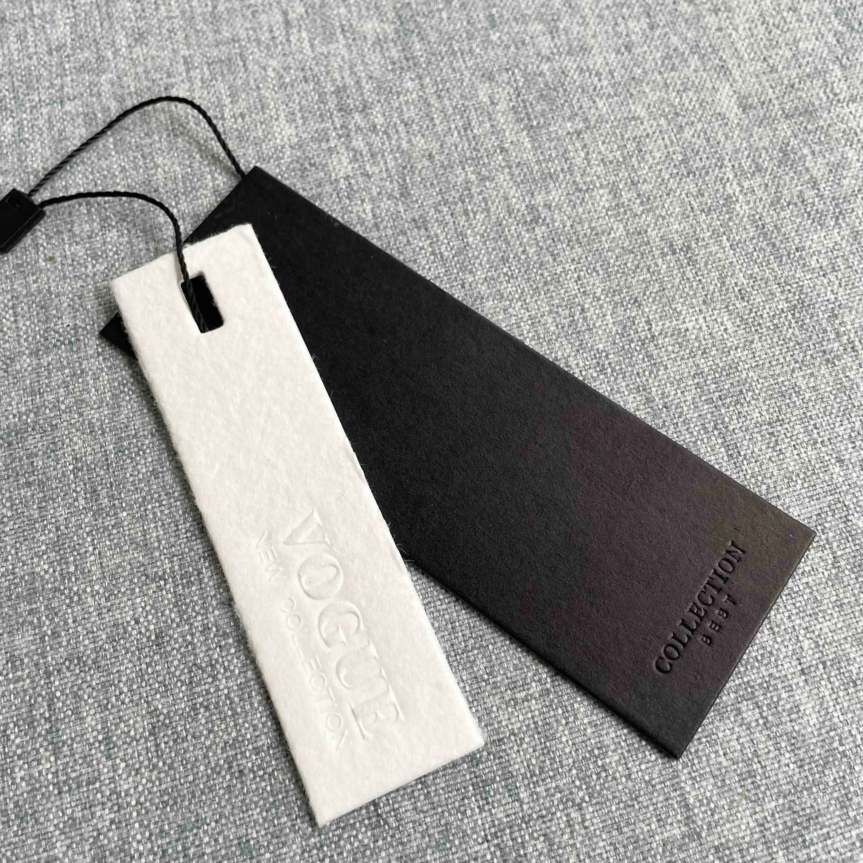 Wholesale Custom Logo Cardboard Paper Tag Garment Accessories Clothing Hangtag Labels with String