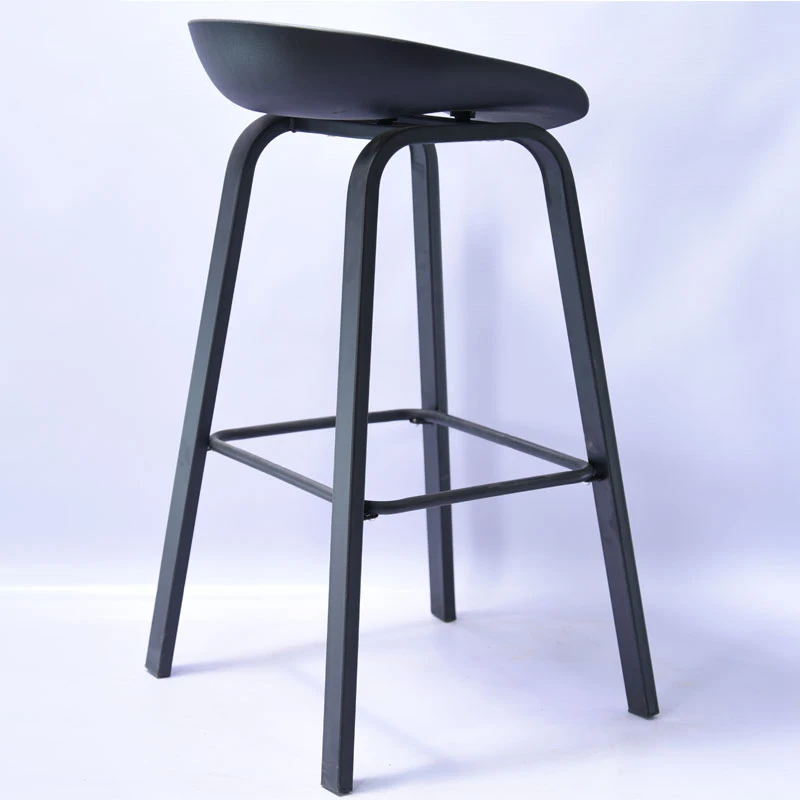 China Factory Designer Cheap Price Wholesale Restaurant Bar Chair Stackalbe Black PP Plastic
