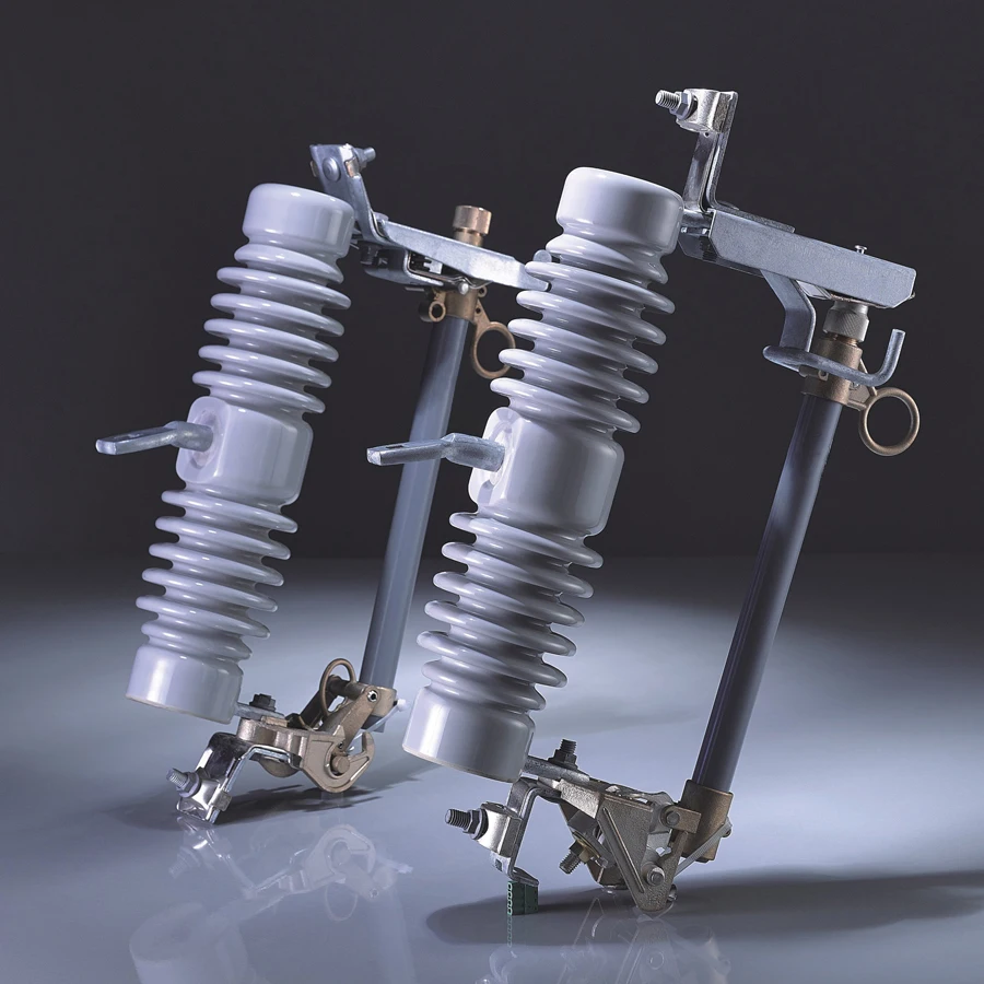 Windproof High Voltage 10-35kv Porcelain Expulsion Dropout Fuse Cutout