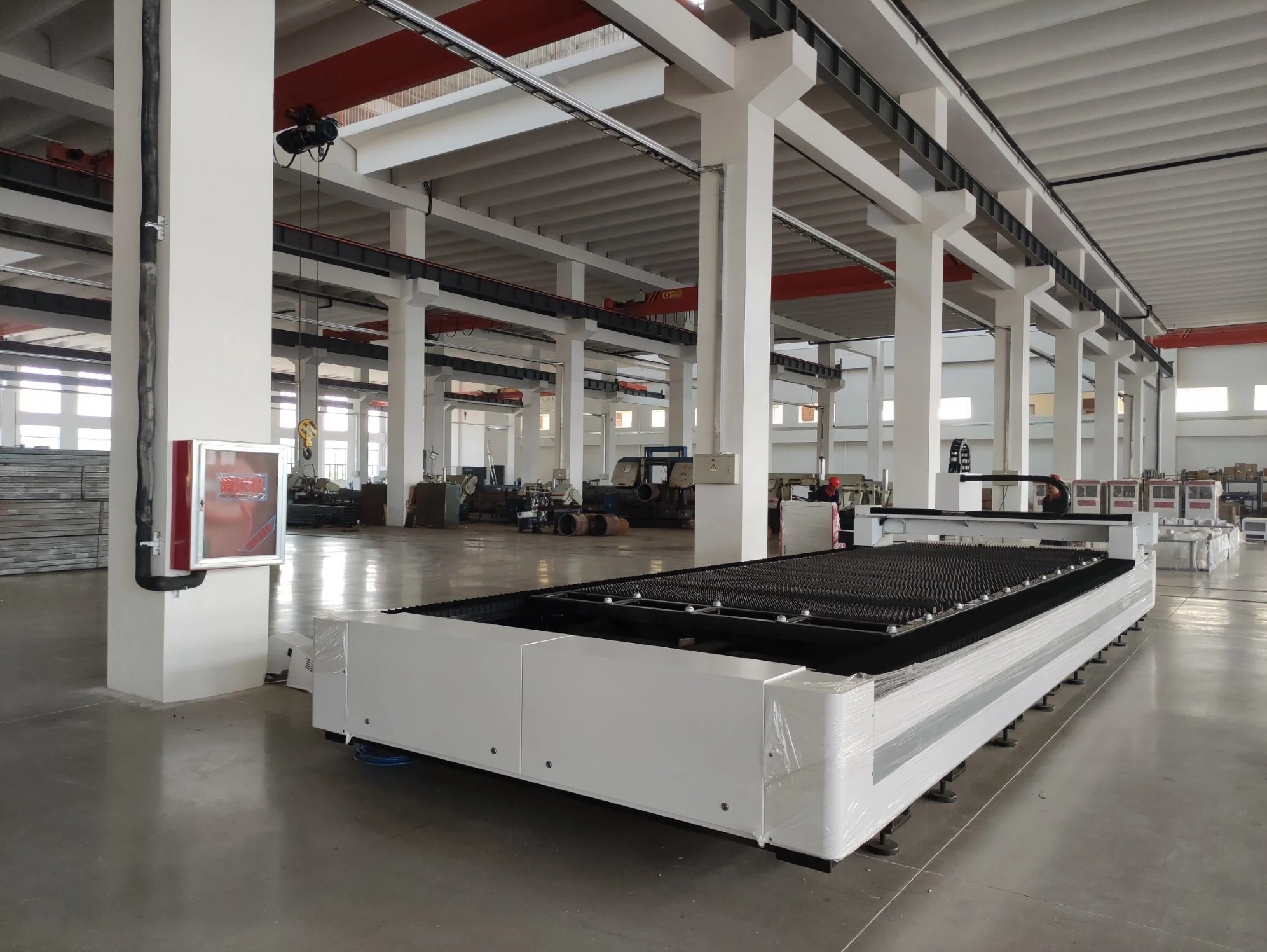 Cnc Metal Fiber Laser Cutting 2000W Fiber Laser Machine Cut For Metal Stainless