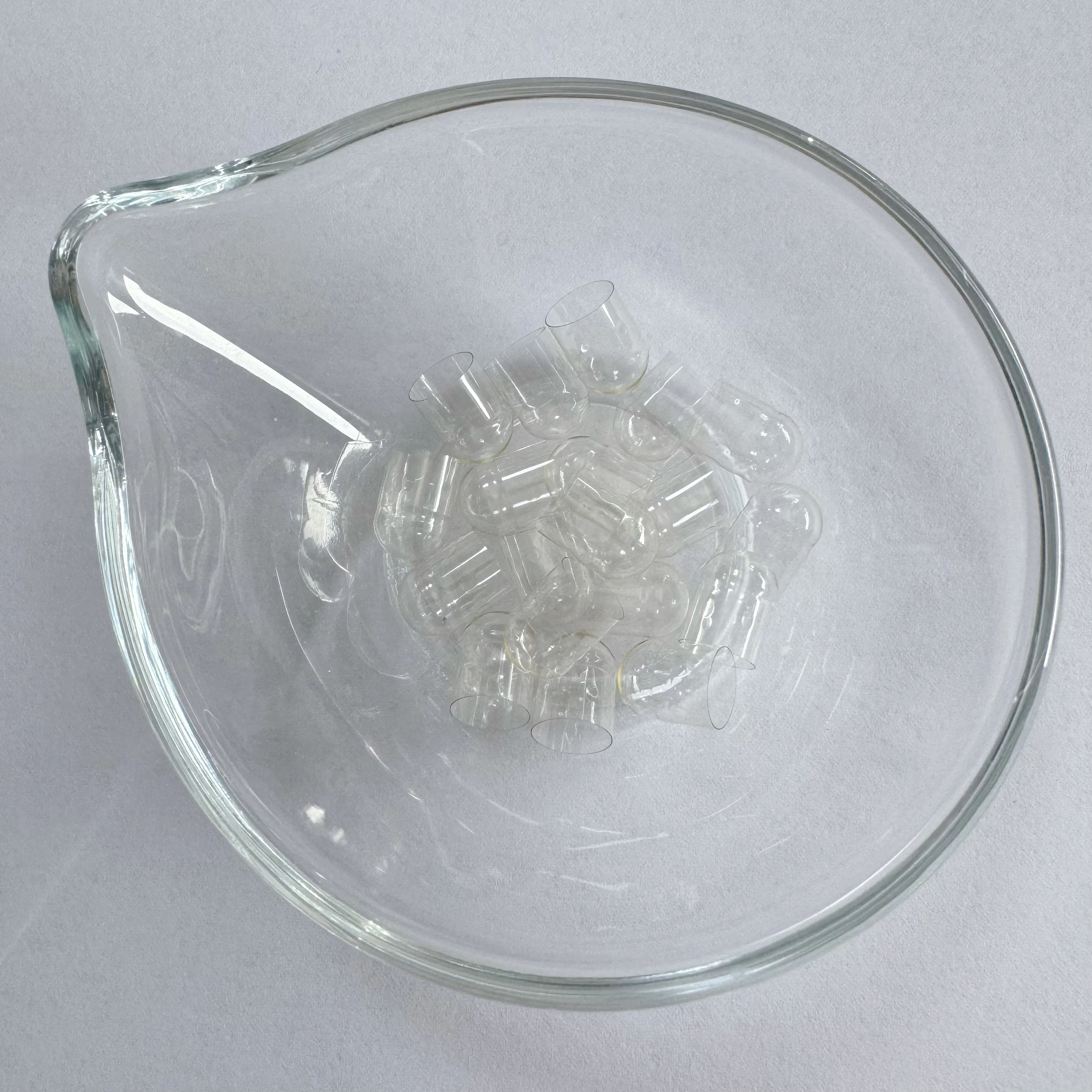 Separated White Red Black Part Empty Bone Capsules Filling Size 0 00 Hard Empty Gelatin Capsule Shells