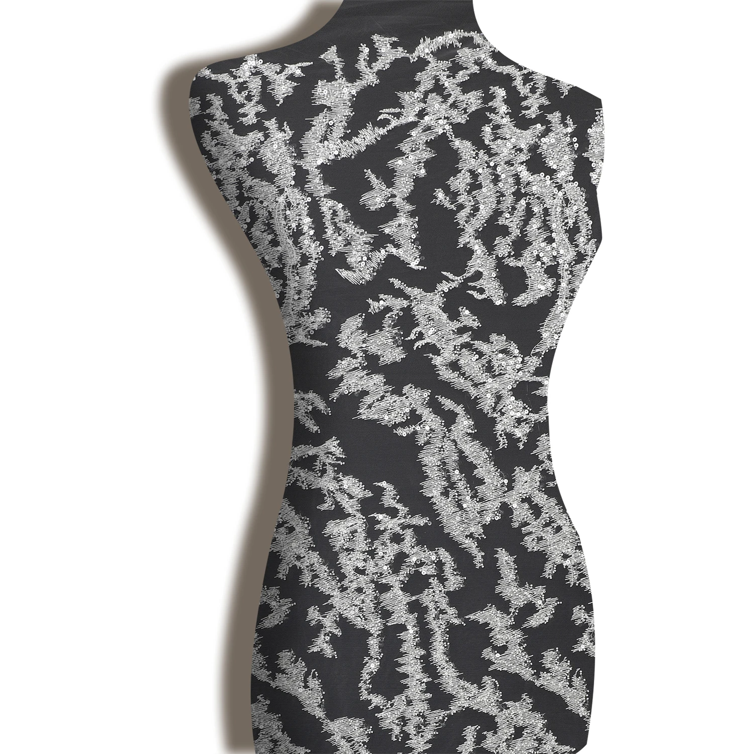 Yanzi 2023 Luxury Mesh Lace Dress Fabric Flower 3d Beads White Bridal Dubai Embroidery Net Fabric Eyelet Lace Manufacturer