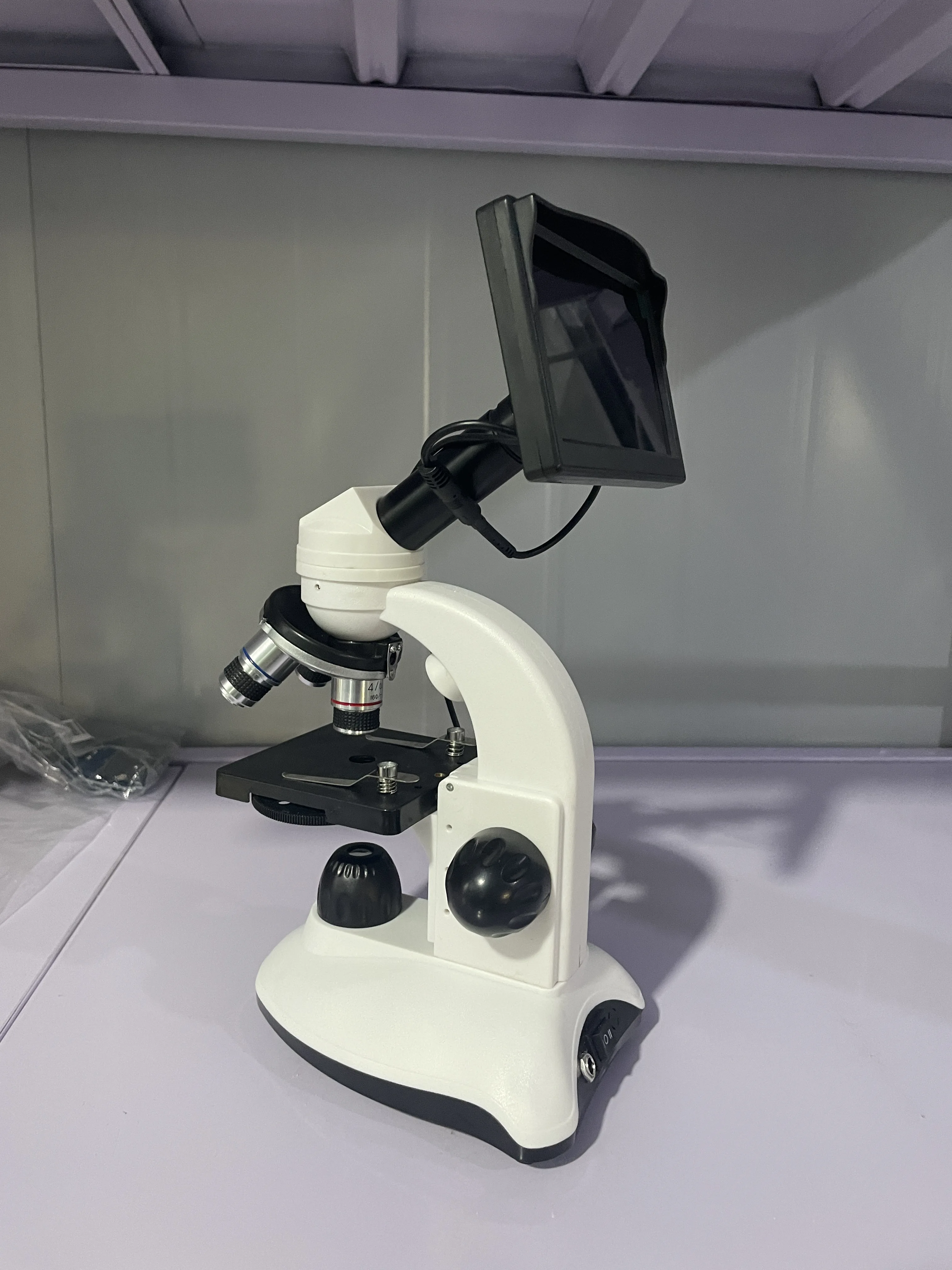 small portable microscope with 5inch screen for observing sperm or epithelial cells  animal&veterinary microscope