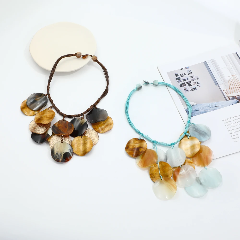 2022 fashion stock cuban boho colorful plastic link necklace chain acrylic crystal ornaments