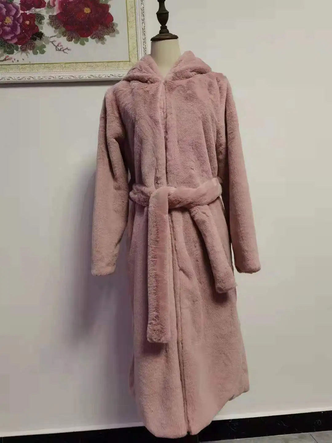 custom  high quality custom long style  faux fur coat , Factory price Shenzhen Lily Cheng