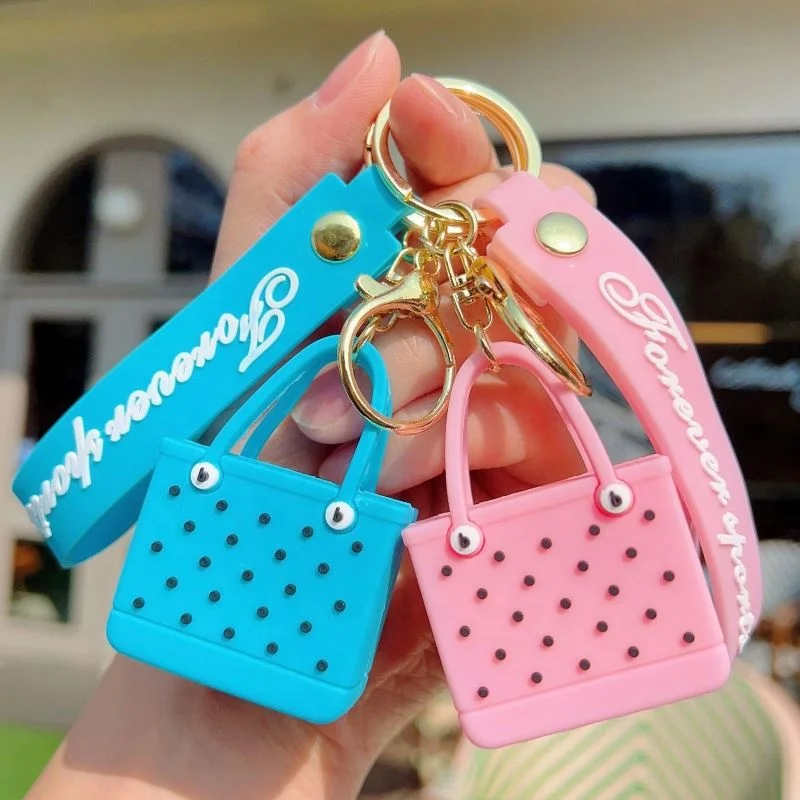 new 3D keychains EVA beach hole bag key chain fashion seaside big basket PVC silicone pendant mini bogg keychain