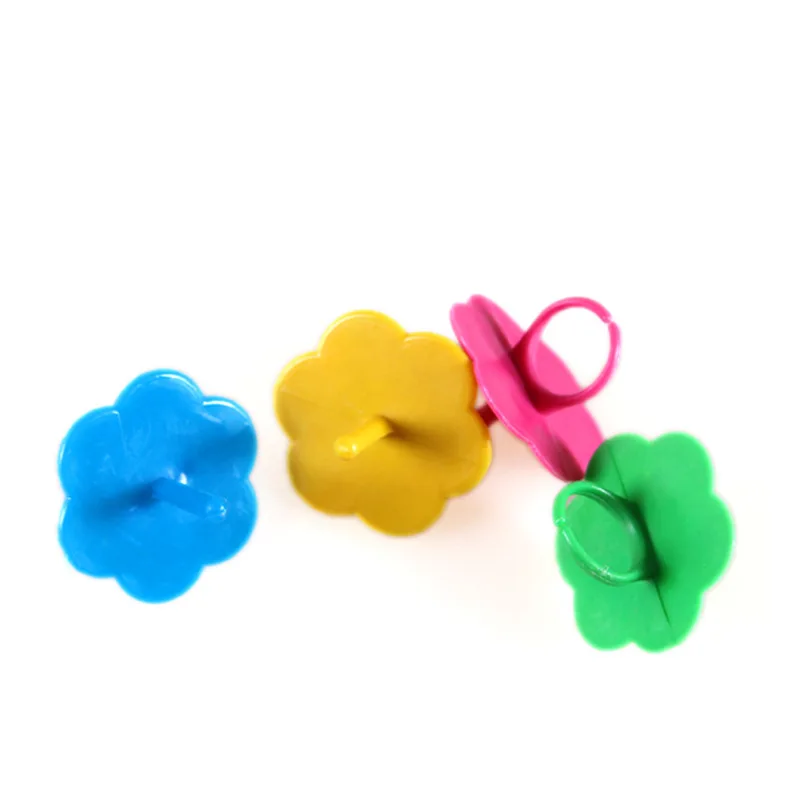 best selling plastic kid toy candy finger ring toy for capsule egg