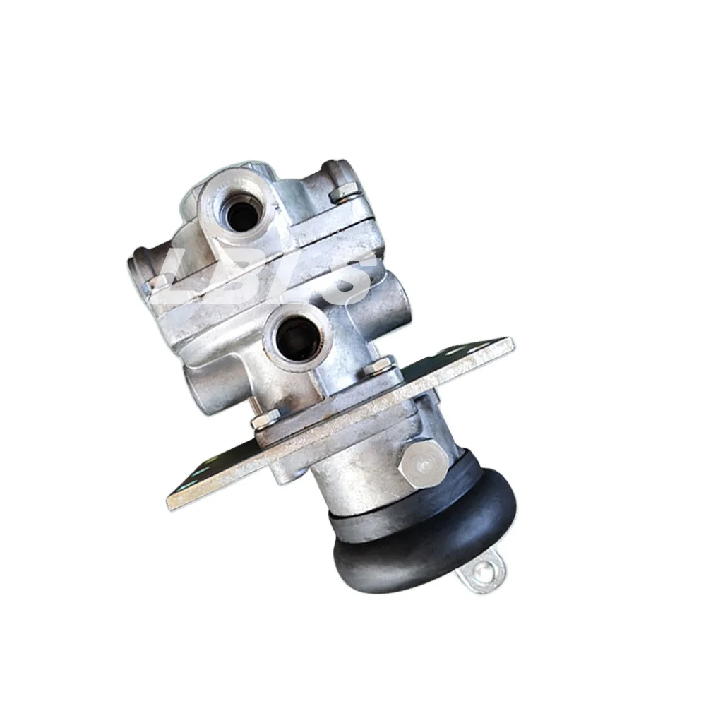 Foot brake valve brake master pump 100-3514008 for Kamaz Maz