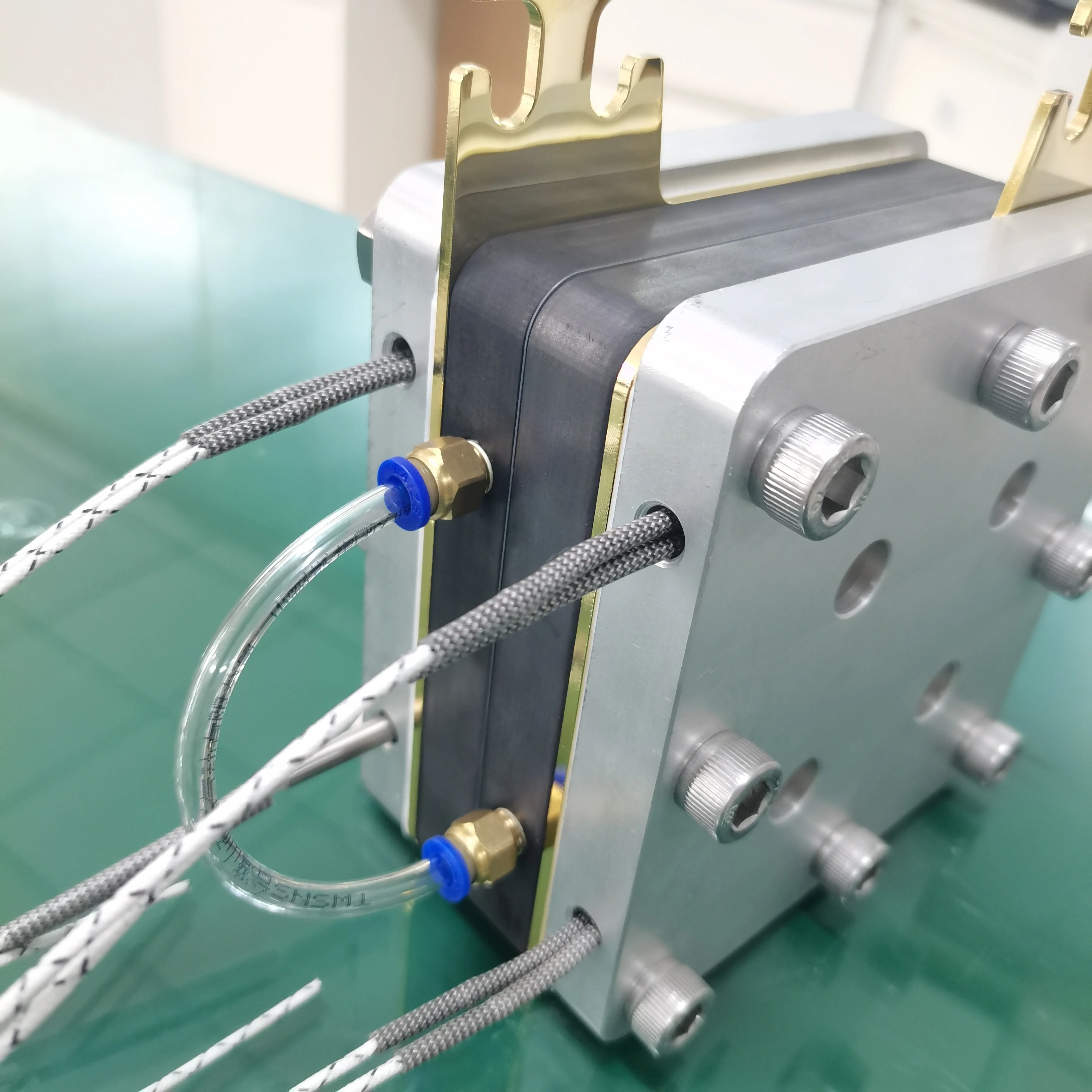 PEM hydrogen fuel cell Single Cell fixture for fuel cell fixture testing the performance of membrane electrodes