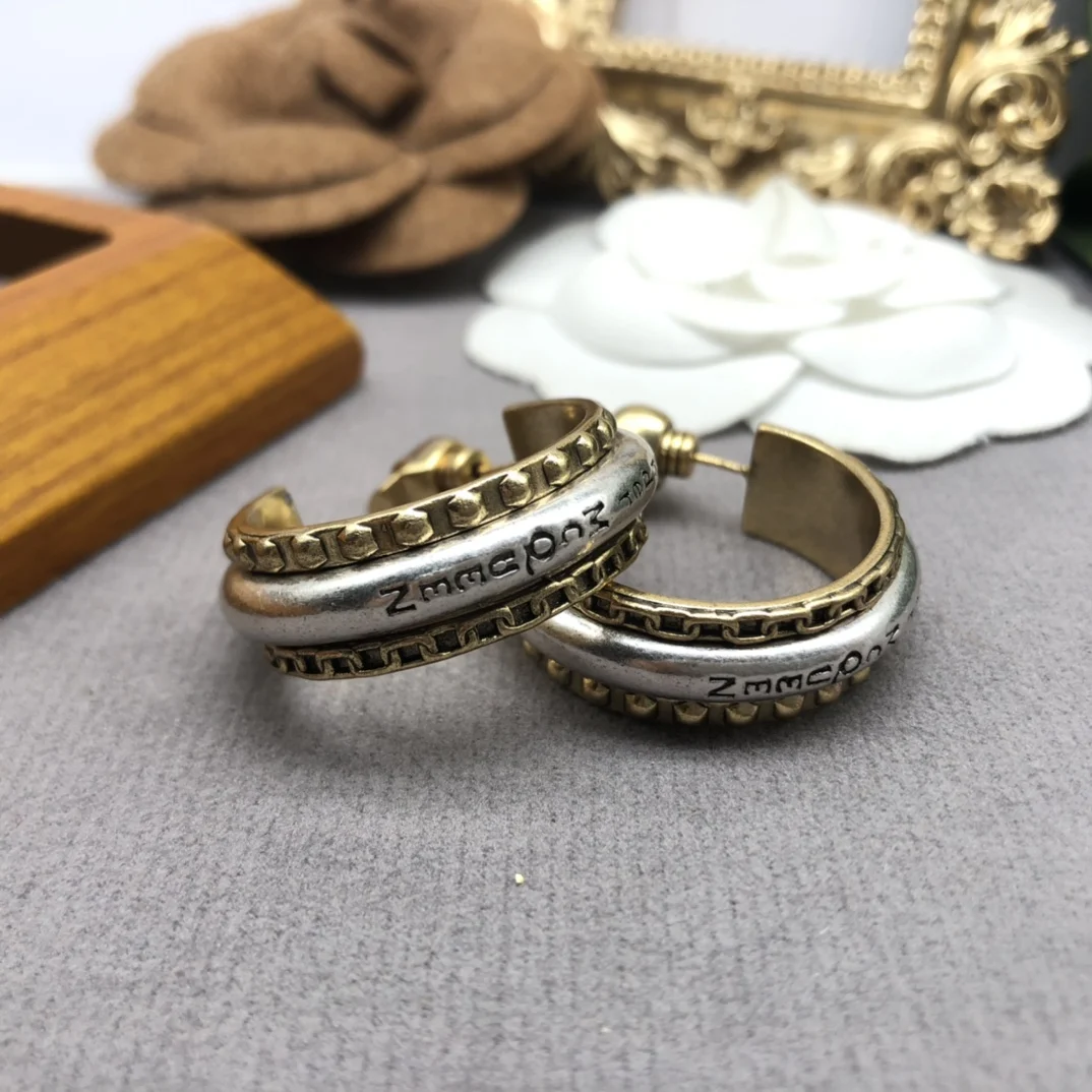 Alexander McQueens Wholesale new product 925 silver color blocked hook design,give away party and banquet accessories to friends