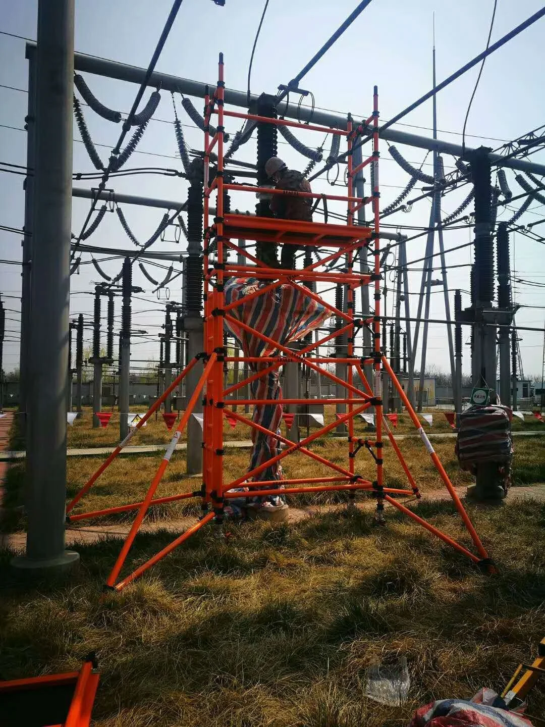 Corrosive Resistance High Insulation  225kgs Capacity Mobile Fiberglass Scaffold for Electric Engineering