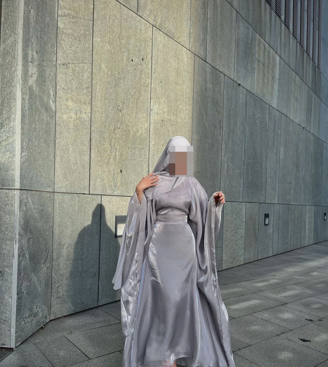 2024 U.Chic Modest OEM Women Dresses Abaya Bright Fabric Pure Color Women Hijab Women Muslim Clothing