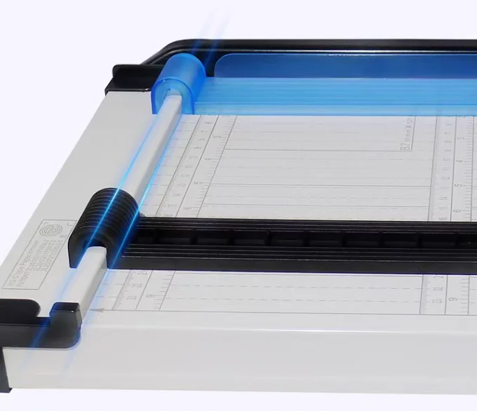 Factory Supplier Metal Office Guillotine A4 Hand Paper Strip Cutter