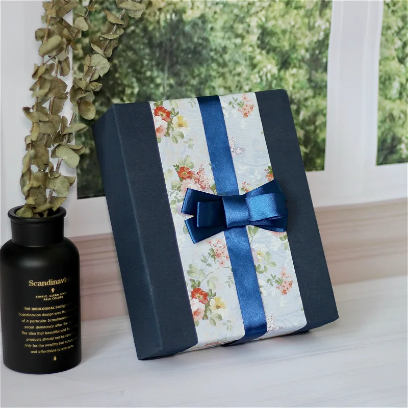 European-style elegant floral gift wrapping paper retro flower bloom romantic gift paper student book cover paper A3