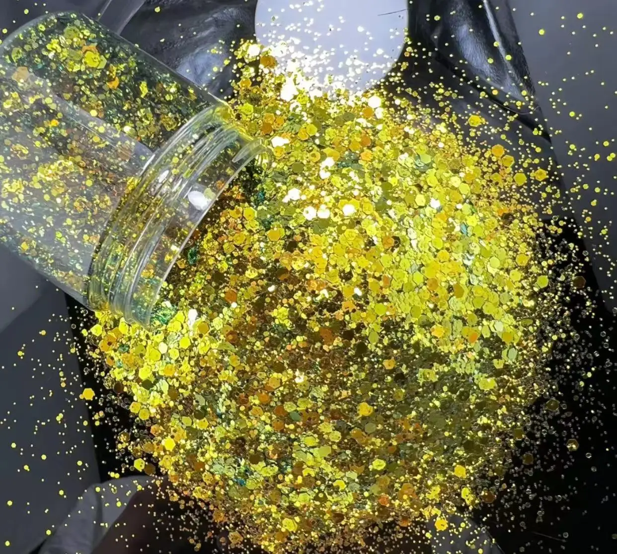 Wholesale Hot Style High Flash Chameleon Mixed Size Glitter Powder Mirror Glitter For Nail Party DIY Christmas Decoration